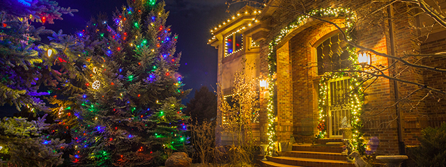 Christmas Light Installation for Retail and Commercial 